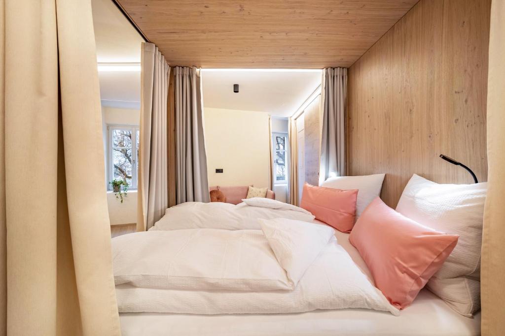Avia Living Anna - 1