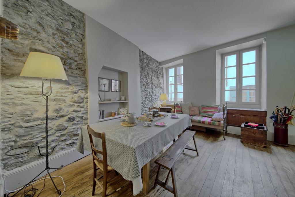 Maison Familiale - 2
