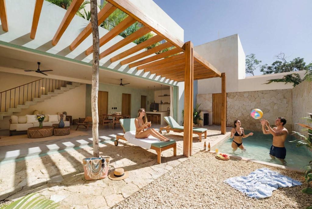 Stylish 3-Bedroom Villa With Private Pool - 3