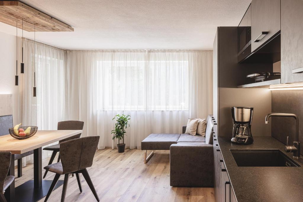 Silva Apartments - App "Timeout" - 4