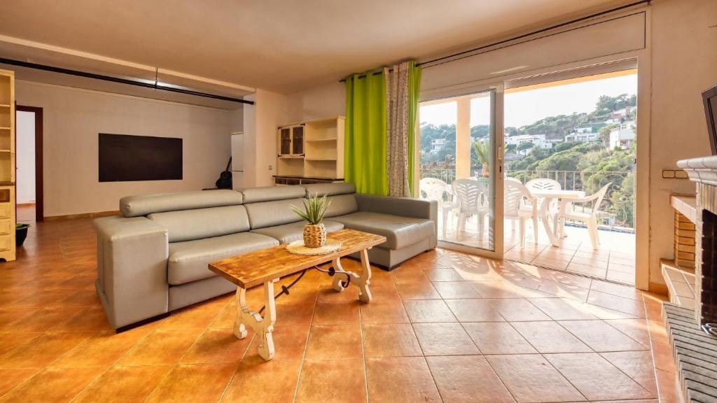 Costacabana - Villa Marysol - 4