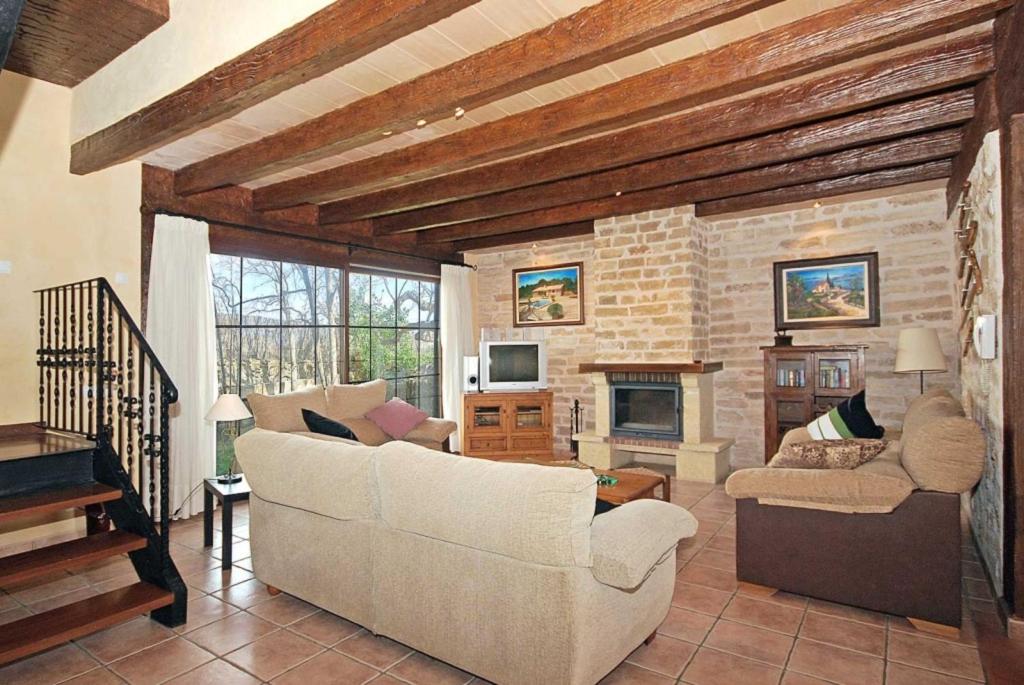 Carbonell - 3