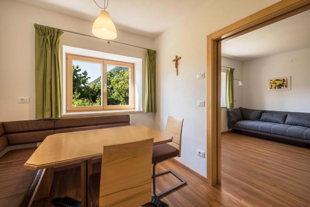 Ferienwohnung Lafreid Algund - 5