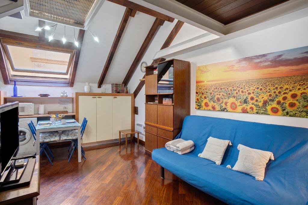 Lovely Loft - 2