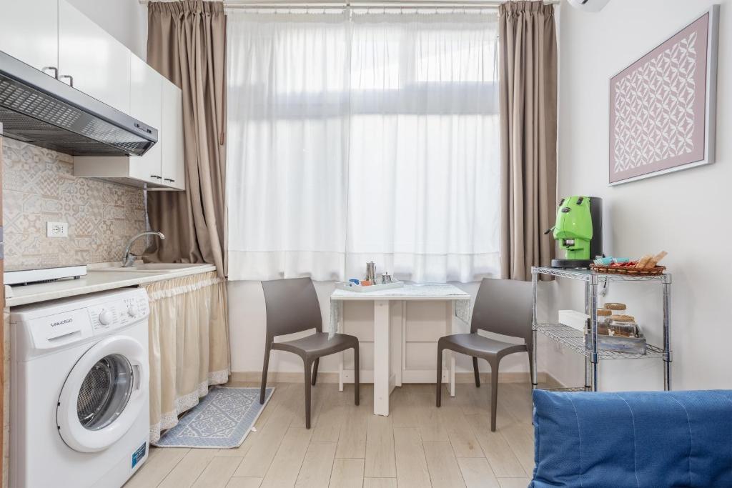 Studio Flat Blu Palermo Mondello - 4