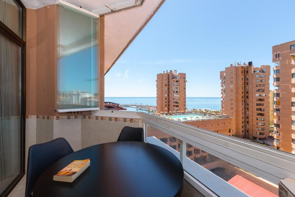 Sunny one bedroom apartment - 1