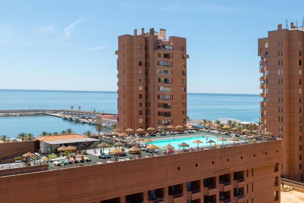 Sunny one bedroom apartment - 2