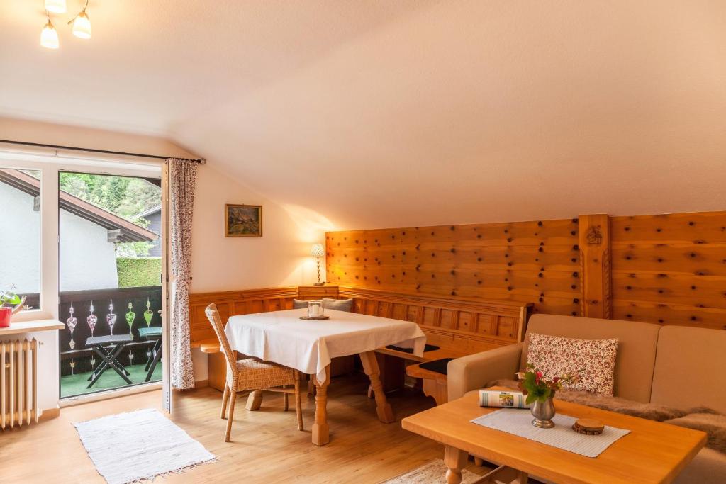 Ferienwohnung Wank - 1