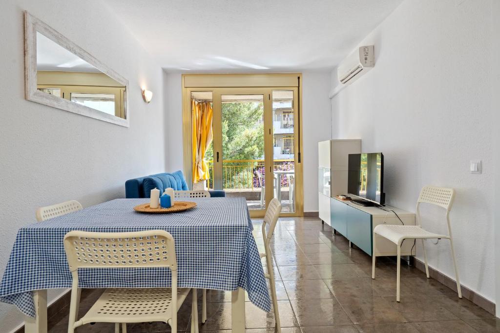 Apartamentos Ct2 Salou - 4