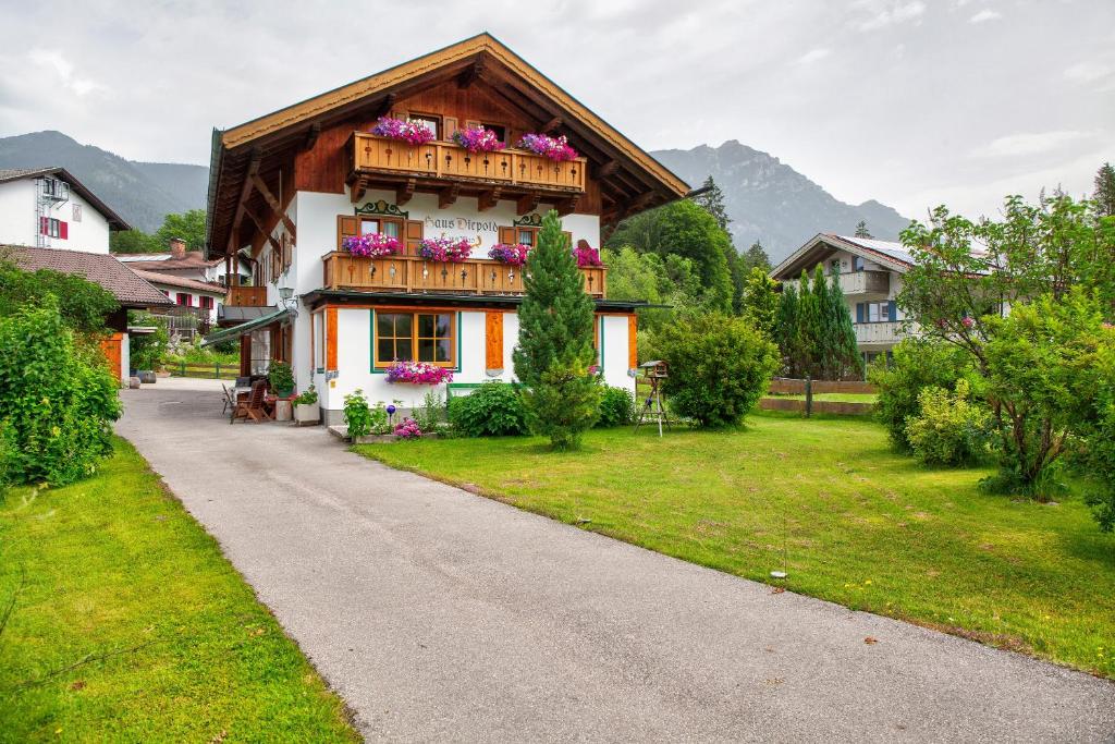 Ferienwohnung Waxenstein - 1
