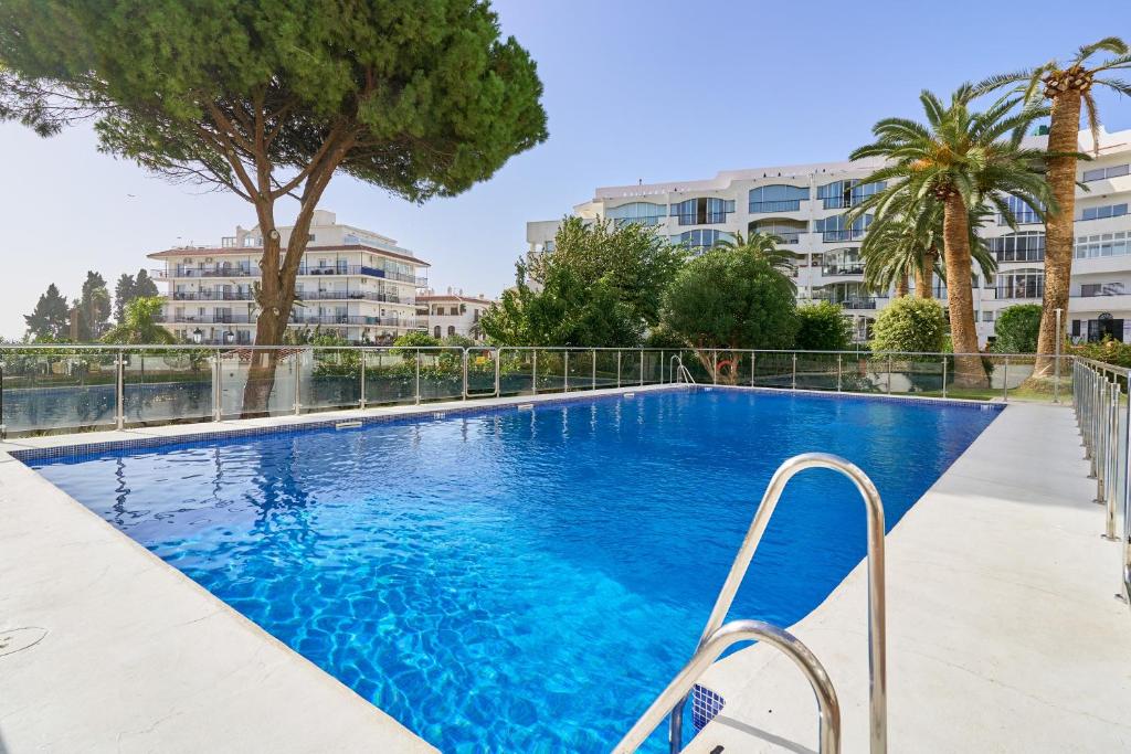 Spectacular Sea Views, 2 bed,2 bath - 4