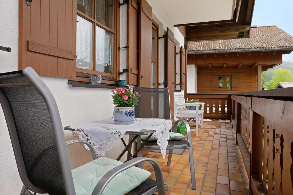 Ferienwohnung Huttenberg - 2