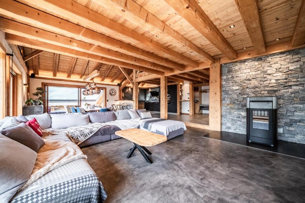 Le Perray Alpine Lodge - 2