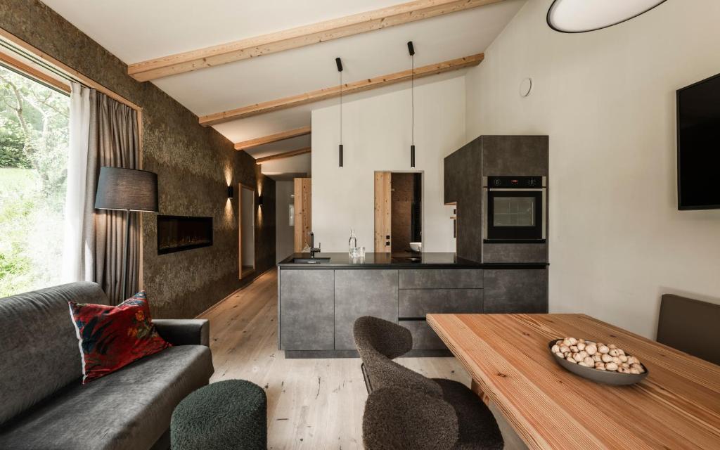 Oberplunerhof Luxury Chalet Woods - 5