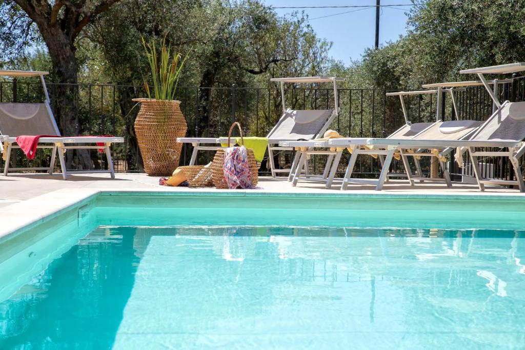 Villa Olivetta con piscina - 2