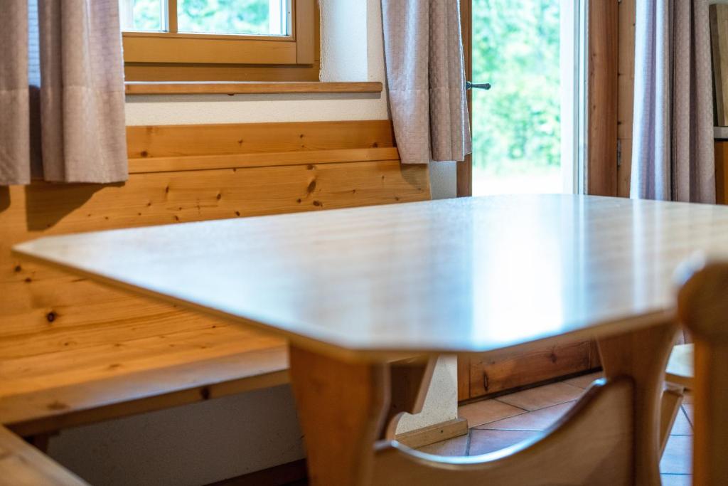 Lindenhof Apt 8 - 5