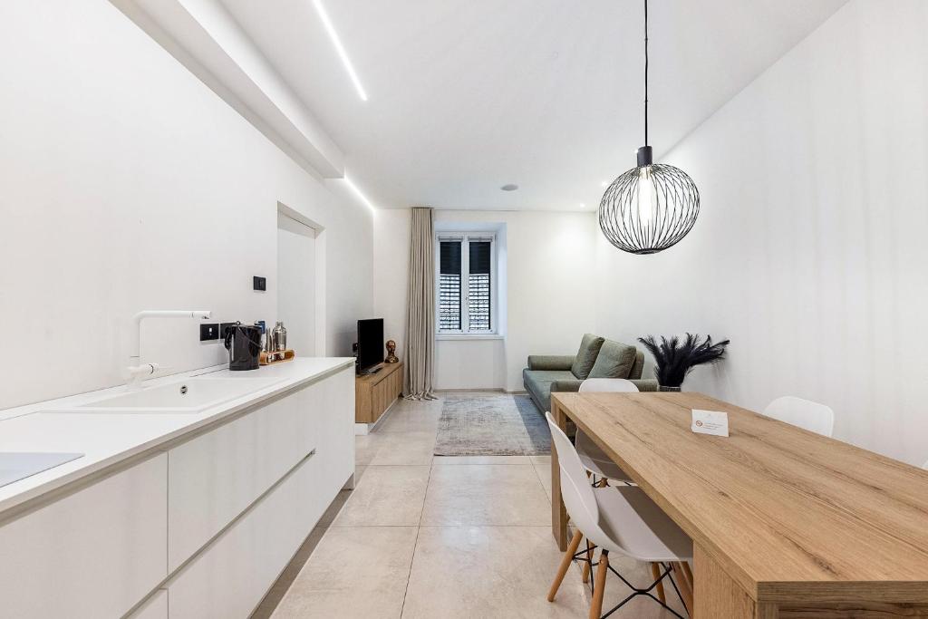 App 206 Palazzo Cavour - 1