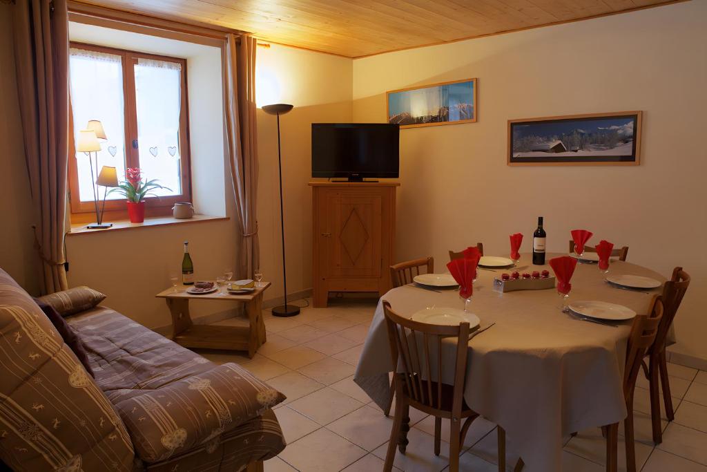 Gîte - La Ferme Du Mont Blanc - 3