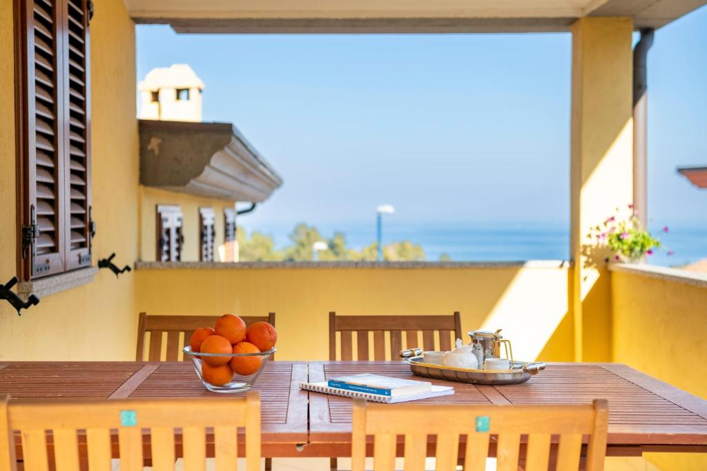 Casa con vista mare e monti - 1