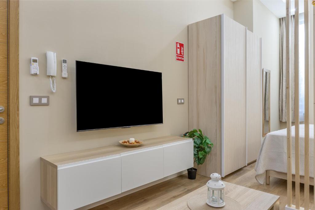 Apartamentos Brisas de Cádiz 1 - 2