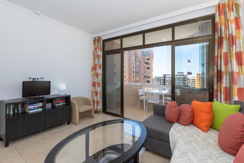 Sunny one bedroom apartment - 1