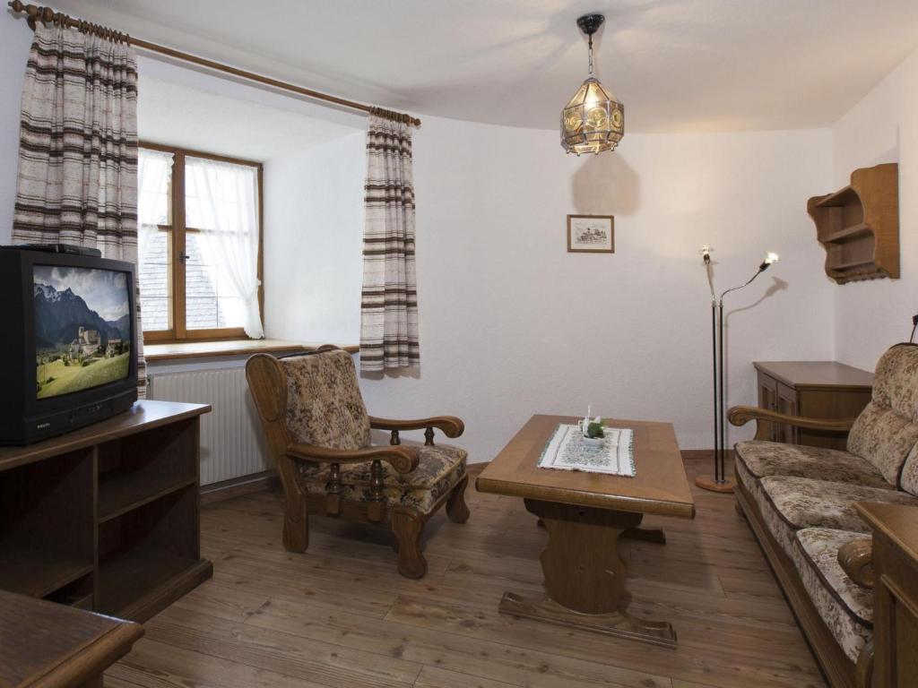 Apartment Schloss Naudersberg 1 in Nauders by Interhome - 4