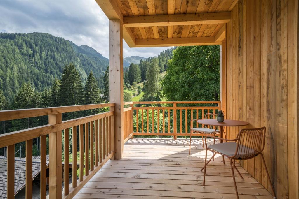 Mucher Veit - 1