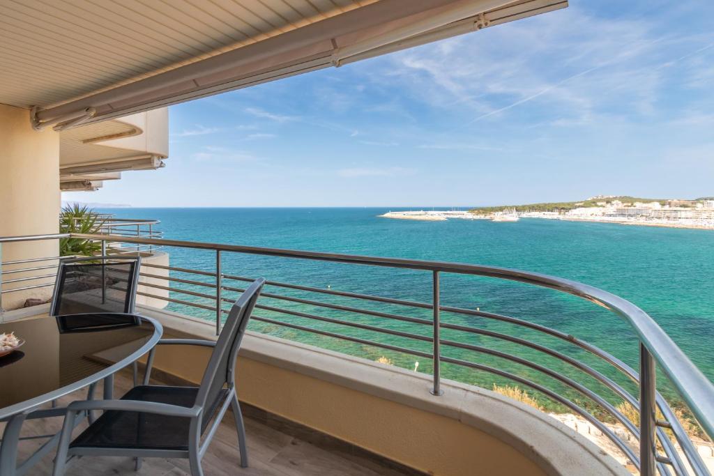 La Escala - 1