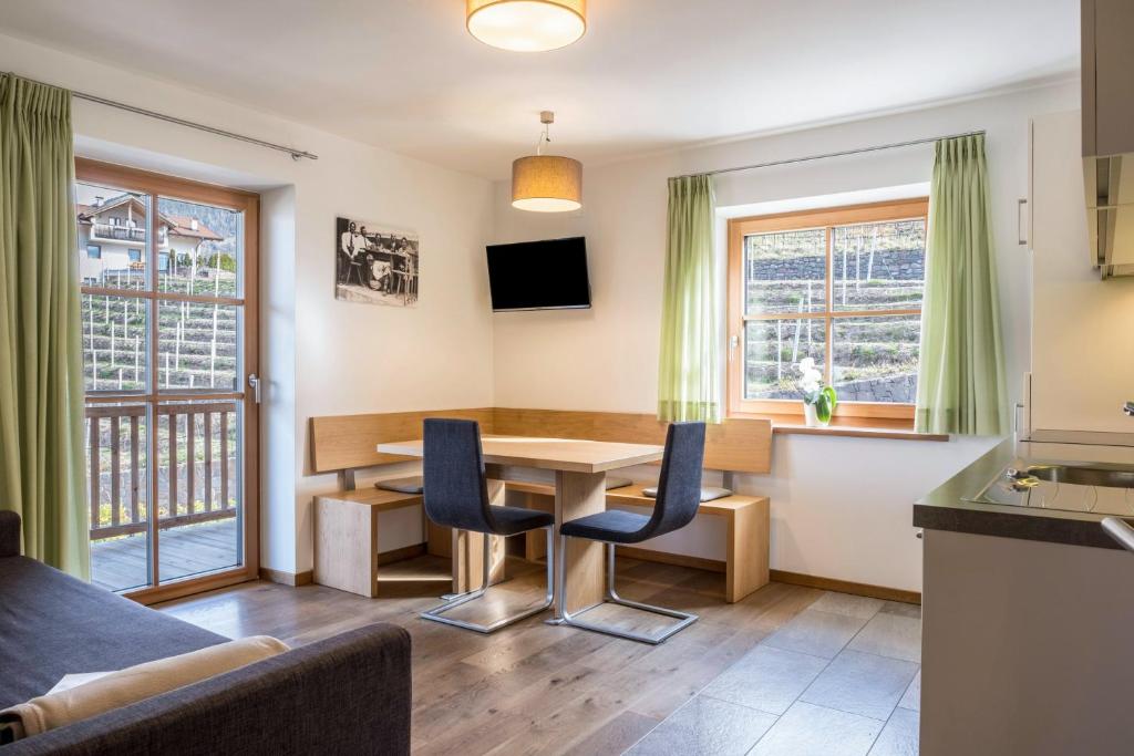 Apartments Gojer Sauvignon - 3
