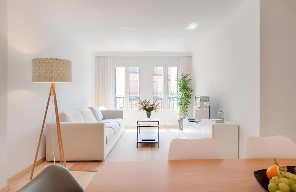 Charming 4 bed in Centro Historico - 2