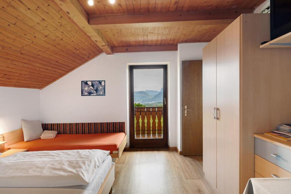 Harmony Apt 2 - 5