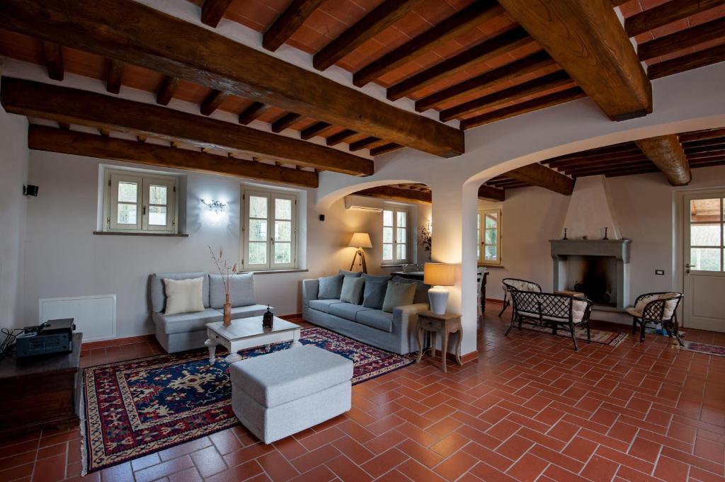 Villa con piscina - 4