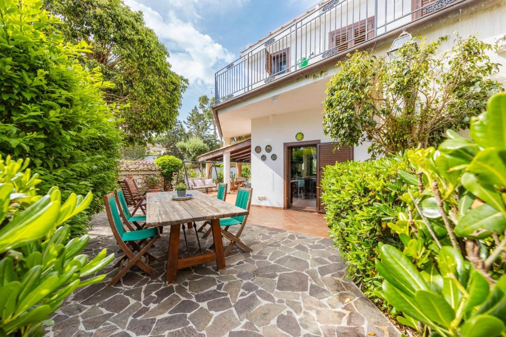 Villa Ellie - 100m from the beach - 2