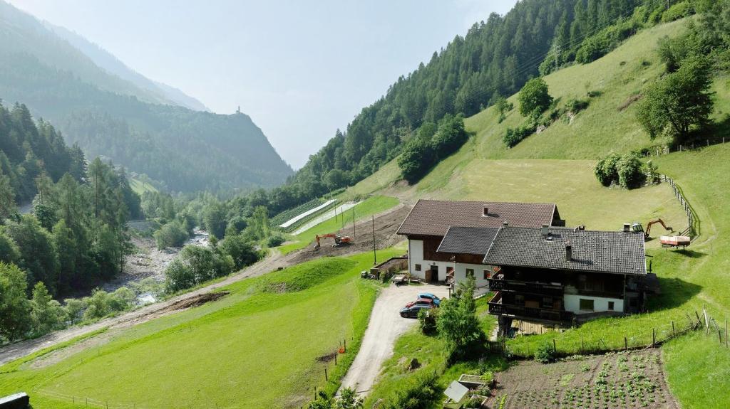 Ausser Brugghof - 5
