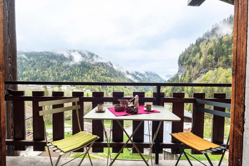 Chalet Le Grand Nant - 1