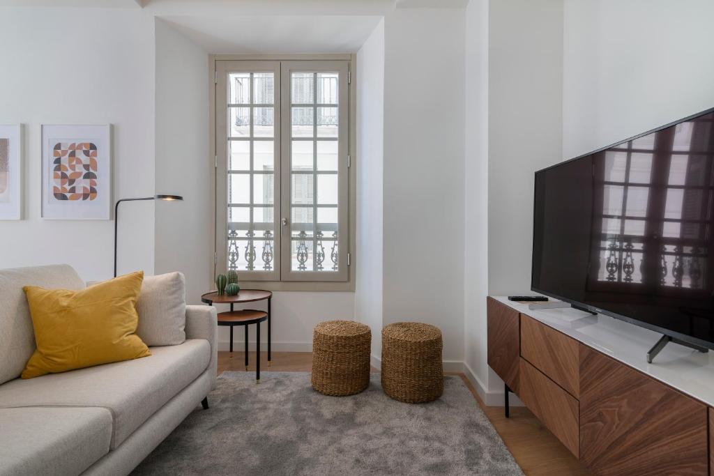 Luxury 2 bedroom Plaza Alcantara - 5