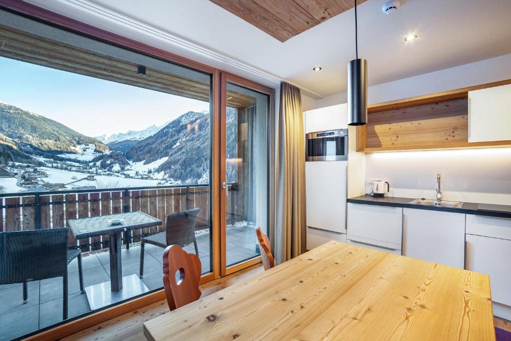 Stoana Apt 1-3 - 5