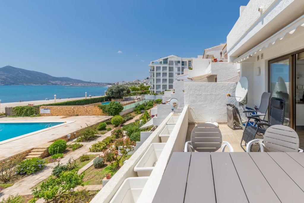 Top first line apartment Altea - 3