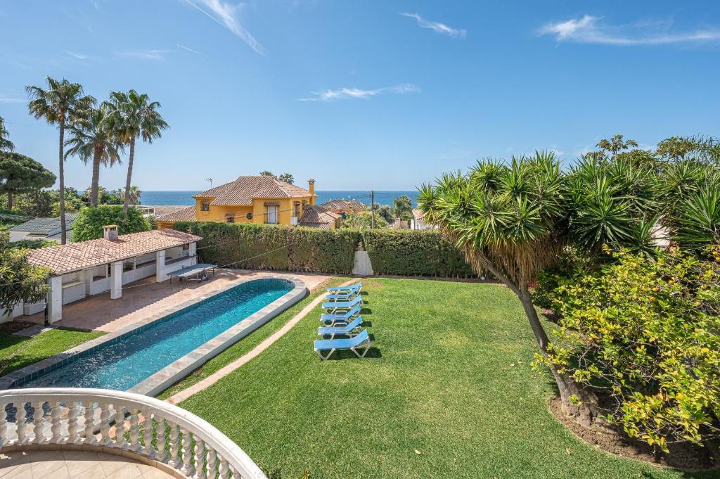 Marbella Villa - 16 Persons - - 2