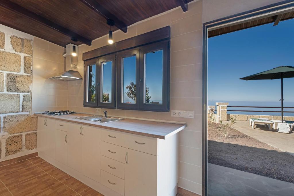 Casa Eyden Sunset View - 4