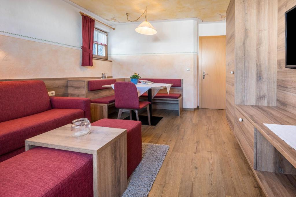Haus zur Vogelweide App 4 - 5