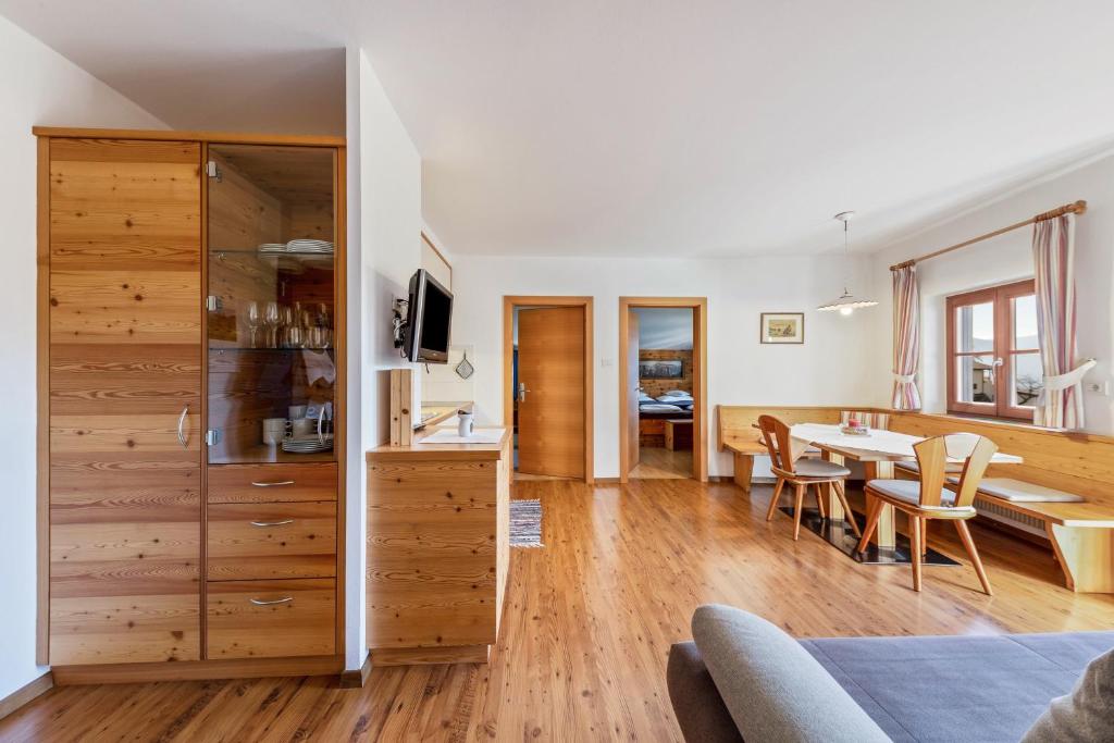 Florerhof Ferienwohnung Flieder - 5