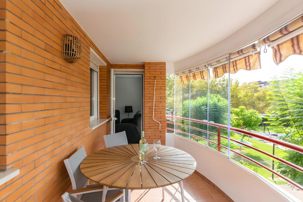 Apartment In Teatinos - 2