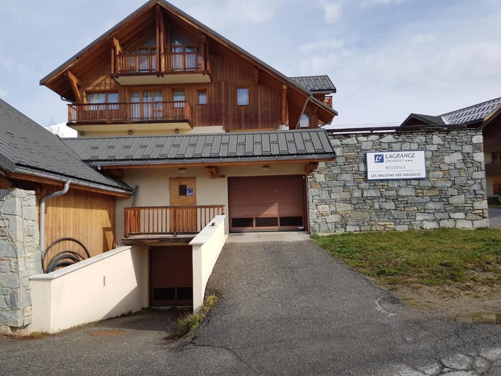 Les balcons des aiguilles - 1