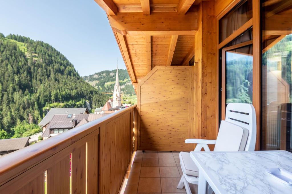 Hotel Residence Gardena Dolomites - 2