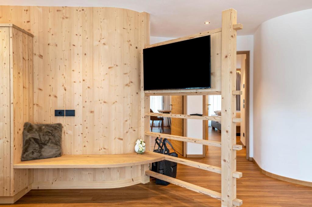 Les Ciases Chalets Dolomites Apt 2 - 4