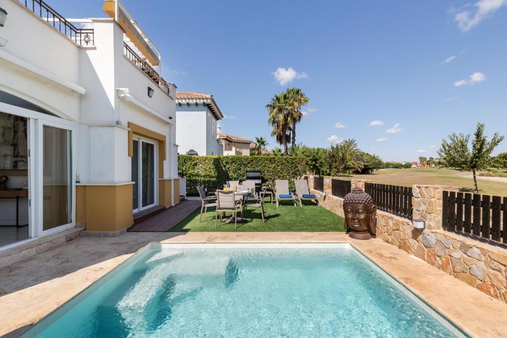 Luxury Frontline Golf Villa - 1
