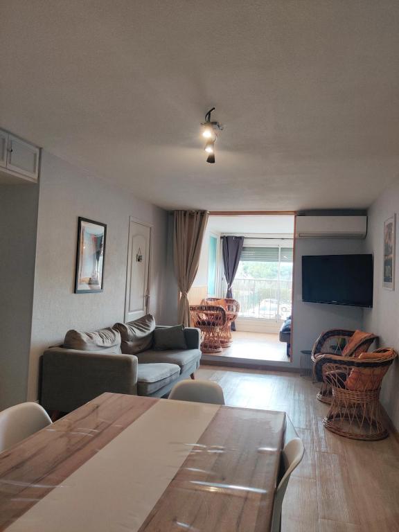 Bel Appartement 3 Chambres et Piscine à 2 pas du Port - 5