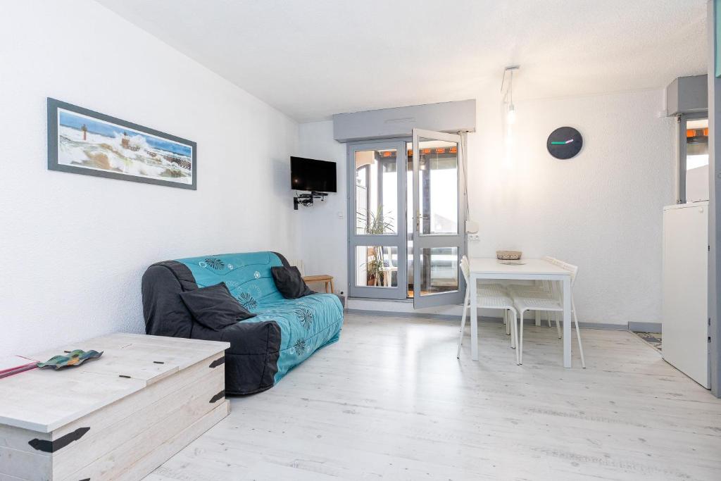 Location Noly - 3