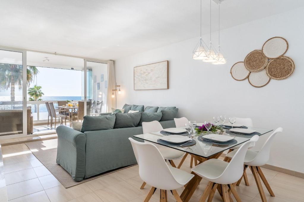 On The Beach Sea View Patricia 132 - 5